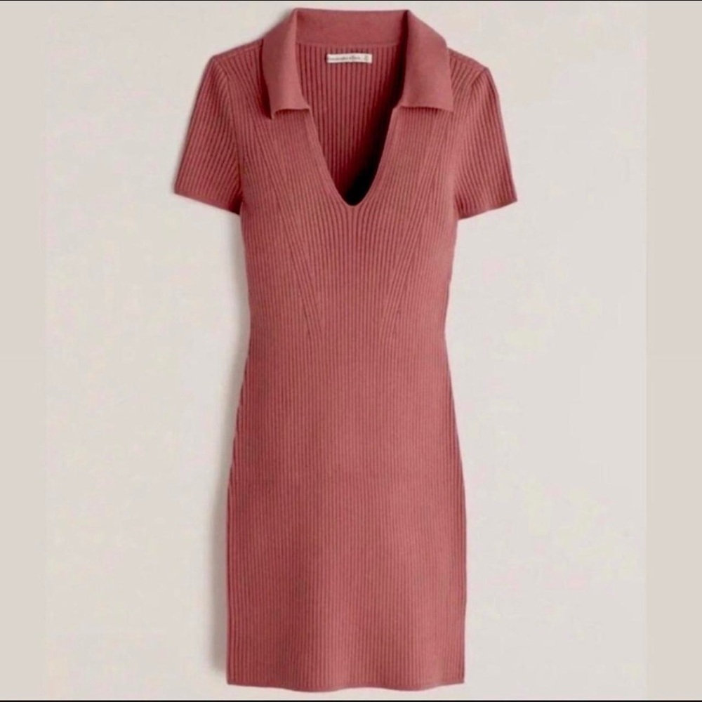 Abercrombie & Fitch Dusty Rose Ribbed Sweater